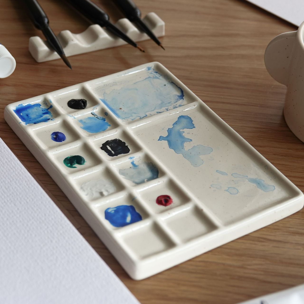 Paleta ceramiczna malarska mala w akcji Wielorybie Rzeczy